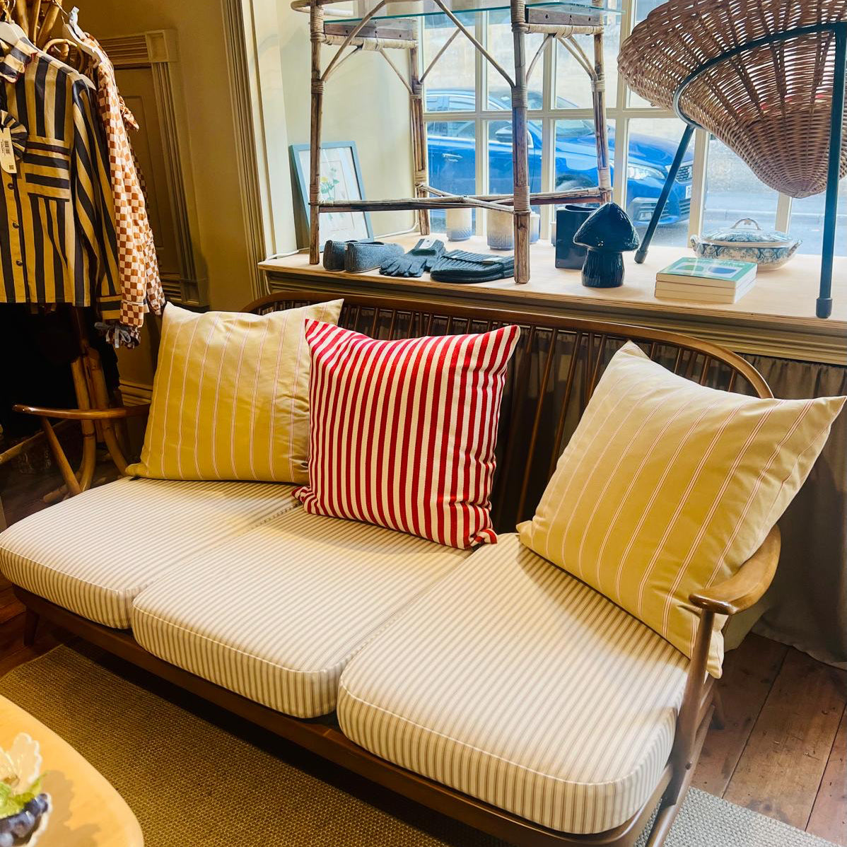 Ercol 203/3 three-seater sofa