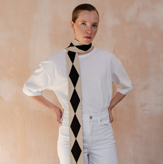 Merino Wool Skinny Scarf in Black Harlequin