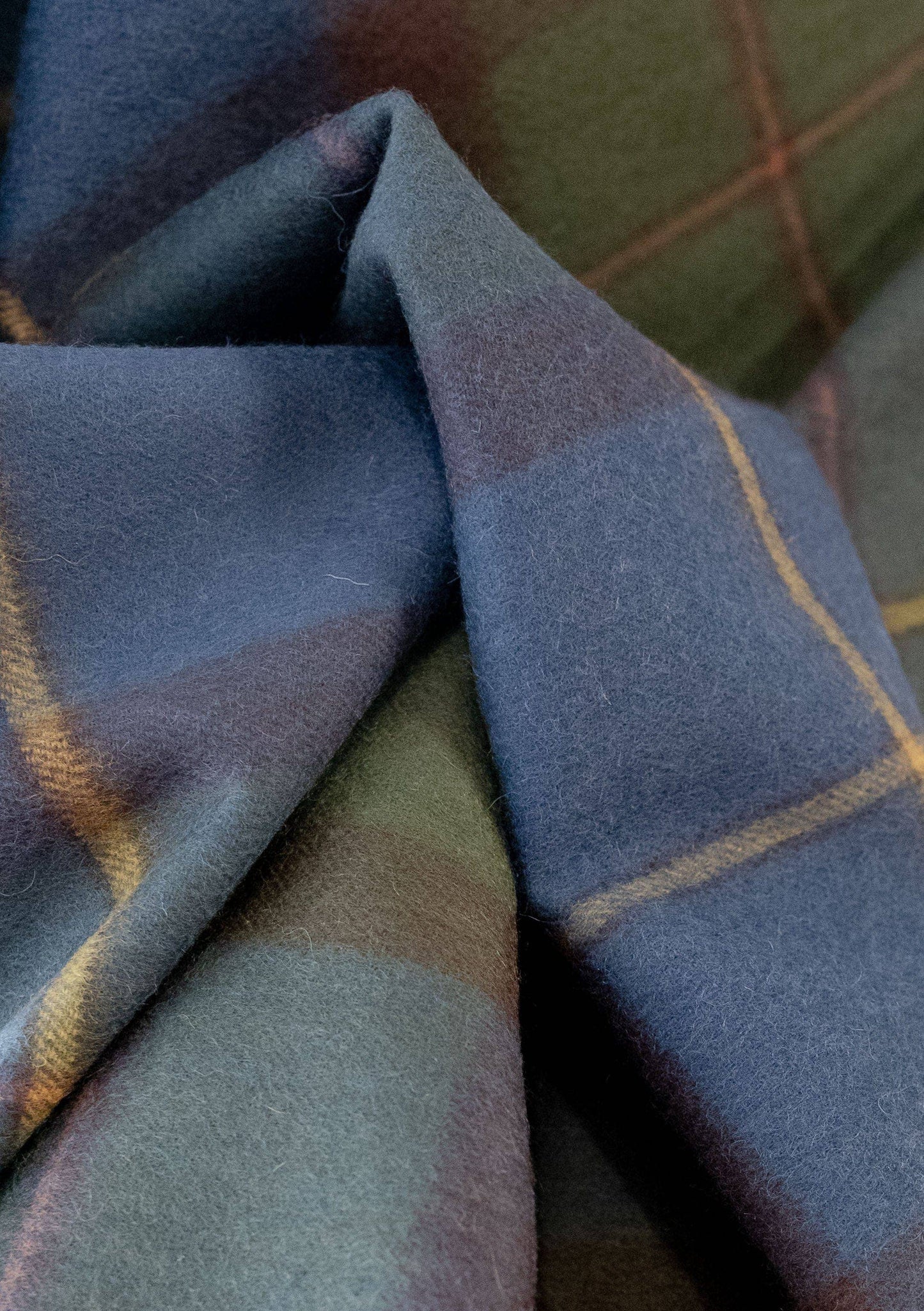 Lambswool Oversized Scarf in Macleod of Harris Antique Tartan