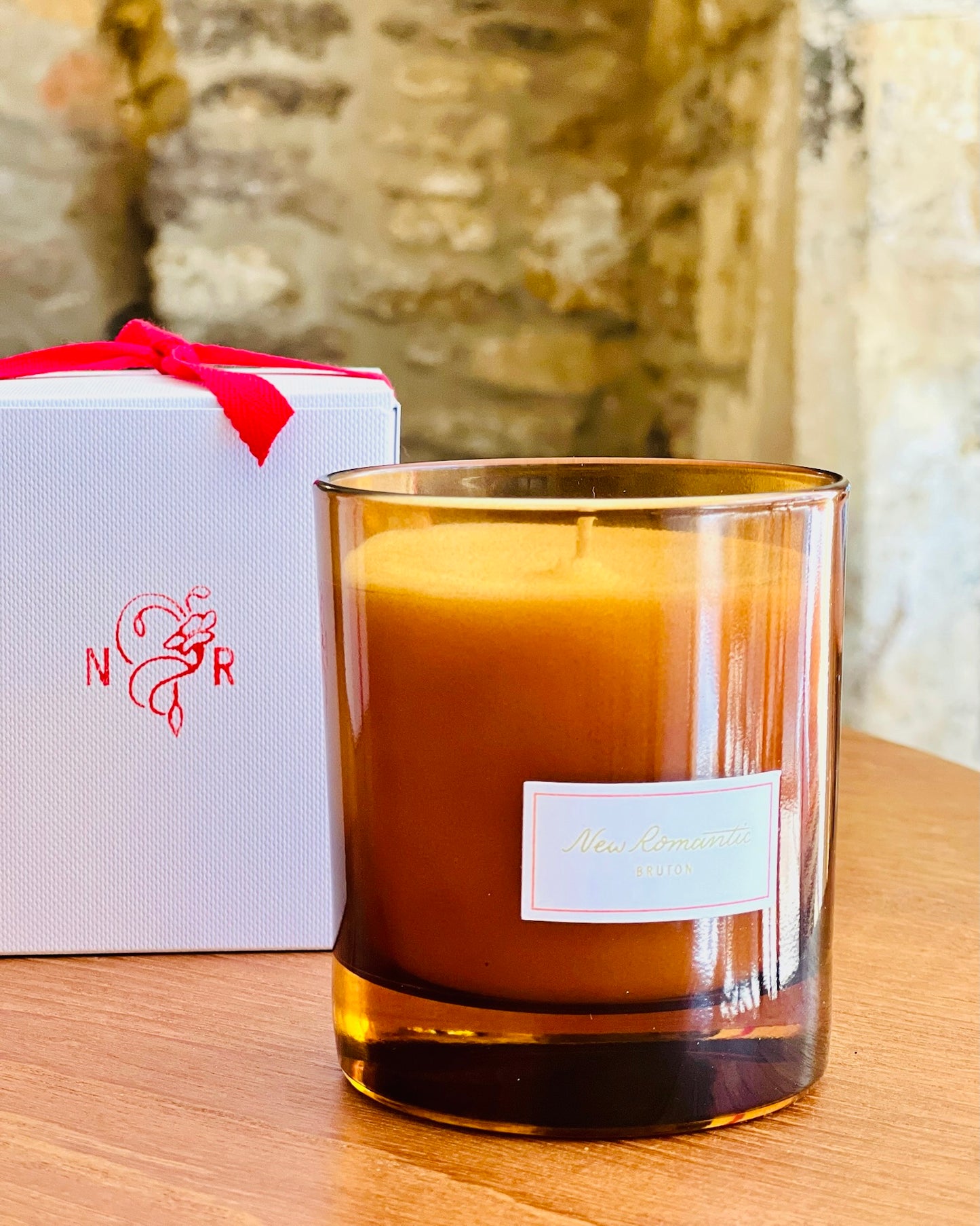 Sandalwood Candle | New Romantic